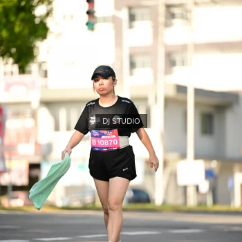 Runner Photo 4059843