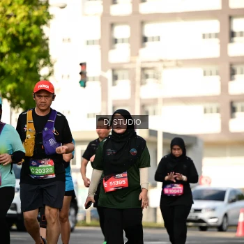 Runner Photo 4059853