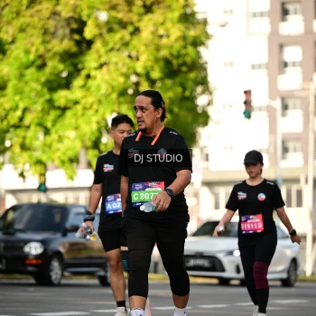 Runner Photo 4059897