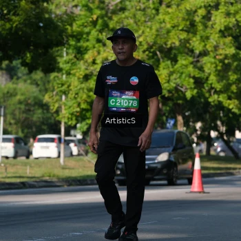Runner Photo 4059915