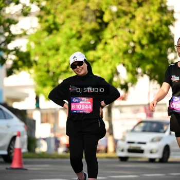 Runner Photo 4059946