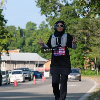 Runner Photo 4059965