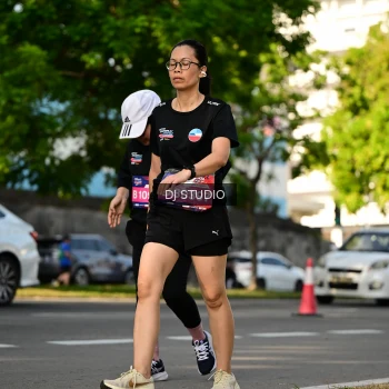 Runner Photo 4060002