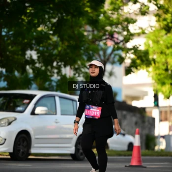 Runner Photo 4060005