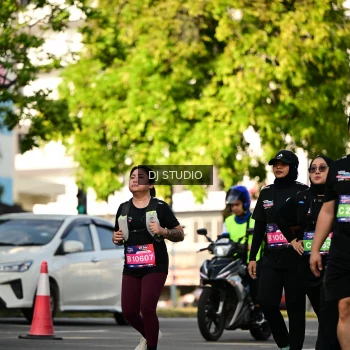 Runner Photo 4060044
