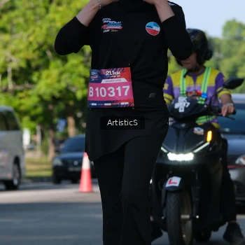 Runner Photo 4060056