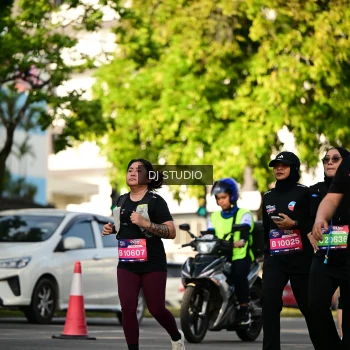 Runner Photo 4060064