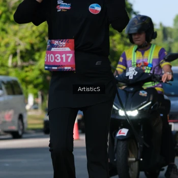 Runner Photo 4060077