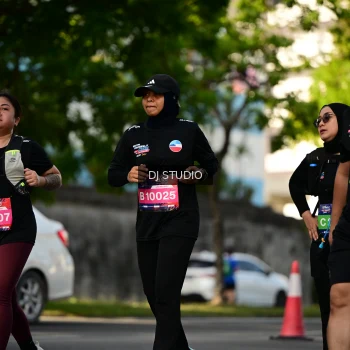 Runner Photo 4060094