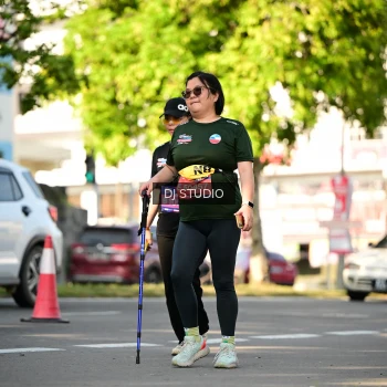 Runner Photo 4060210