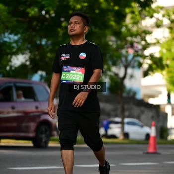 Runner Photo 4060224