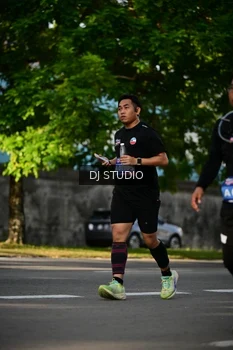 Runner Photo 4060241