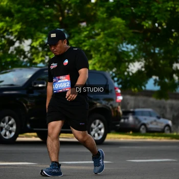 Runner Photo 4060295