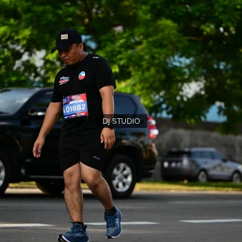 Runner Photo 4060337