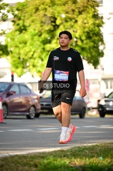 Runner Photo 4060385