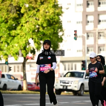Runner Photo 4060393