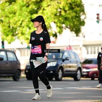 Runner Photo 4060486
