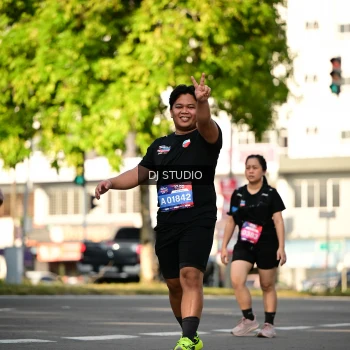 Runner Photo 4060510