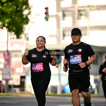 Runner Photo 4060565