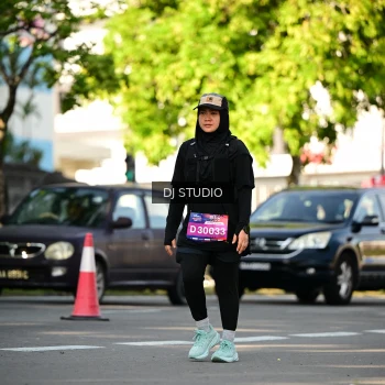 Runner Photo 4060583