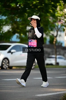 Runner Photo 4060680