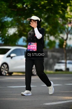 Runner Photo 4060693