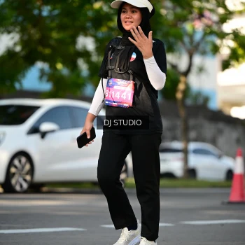 Runner Photo 4060699