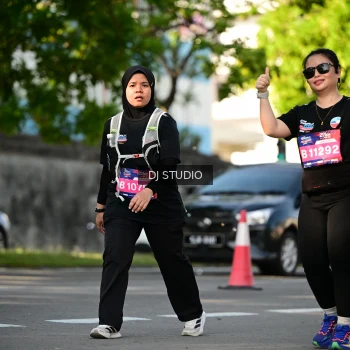 Runner Photo 4060715