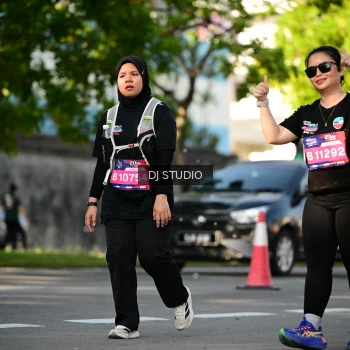 Runner Photo 4060724