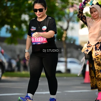 Runner Photo 4060763