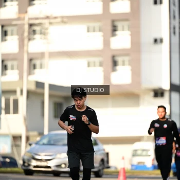Runner Photo 4060819
