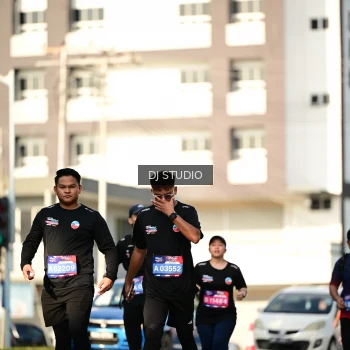 Runner Photo 4060855