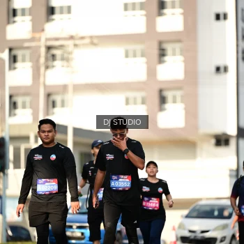 Runner Photo 4060899