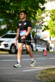 Runner Photo 4060913