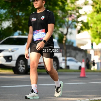 Runner Photo 4060916