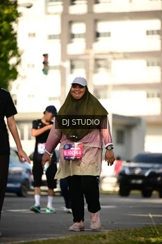 Runner Photo 4060947
