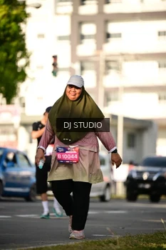 Runner Photo 4060960