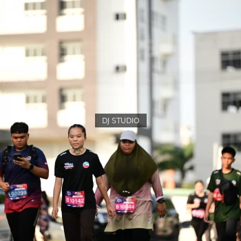 Runner Photo 4060973