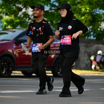 Runner Photo 4060991