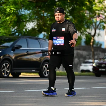 Runner Photo 4061011
