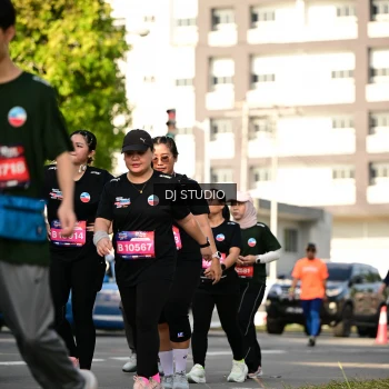 Runner Photo 4061020