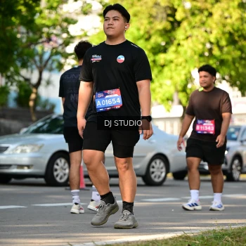 Runner Photo 4061043