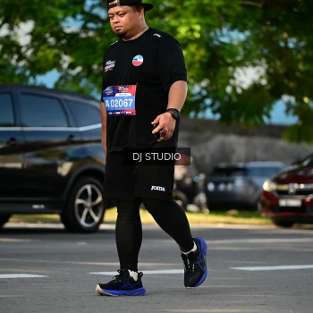 Runner Photo 4061045