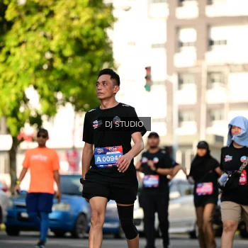 Runner Photo 4061078
