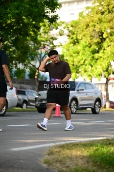Runner Photo 4061080