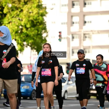 Runner Photo 4061110