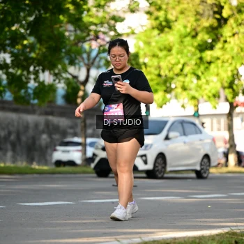 Runner Photo 4061112
