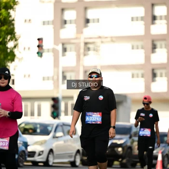 Runner Photo 4061131