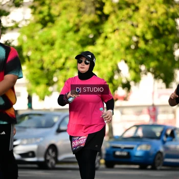 Runner Photo 4061157
