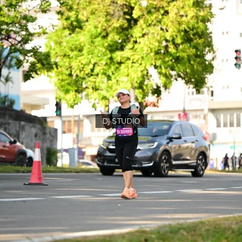 Runner Photo 4061160